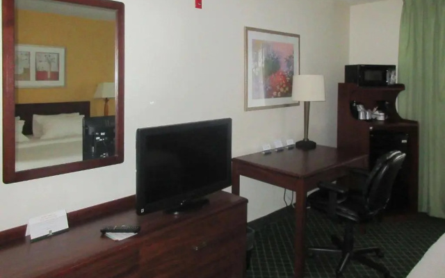 photo 5 of Wingate by Wyndham Uniontown