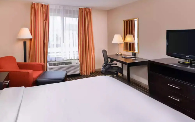 photo 2 of Quality Inn & Suites