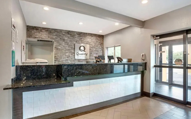 photo 2 of Quality Inn & Suites Birmingham