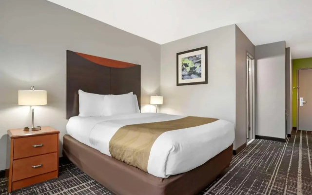 photo 4 of Quality Inn & Suites Birmingham