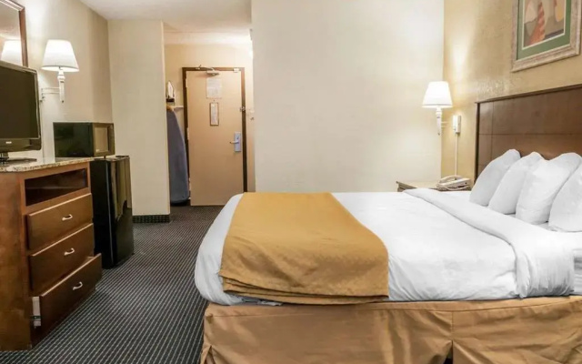 photo 4 of Quality Inn & Suites