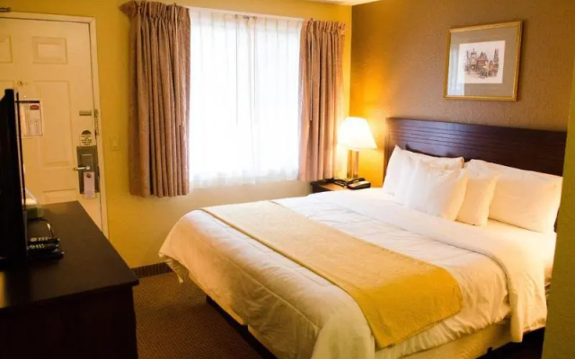 photo 2 of Quality Inn & Suites Leavenworth