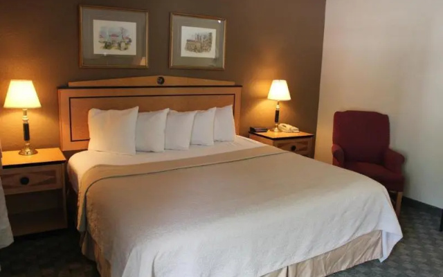 photo 3 of Quality Inn & Suites Leavenworth