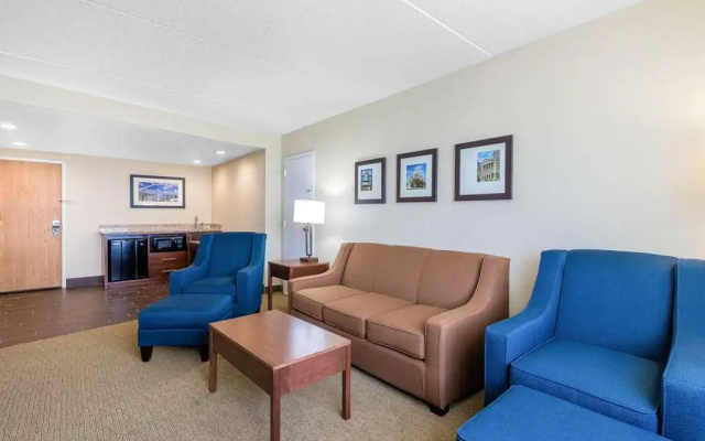 photo 3 of Quality Inn & Suites Event Center