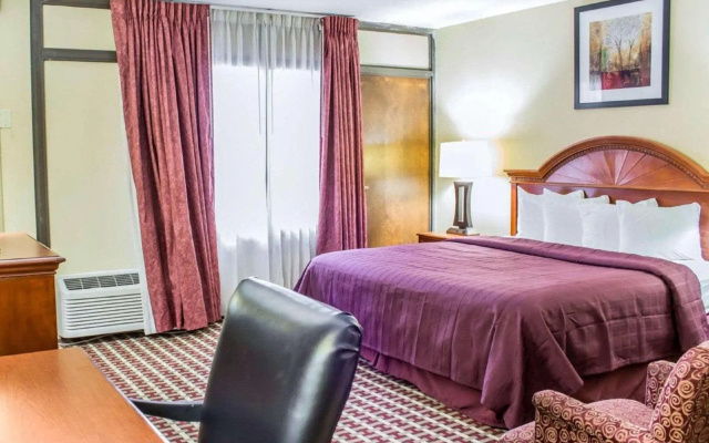 photo 3 of Quality Inn & Suites Fort Bragg