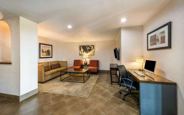 photo 4 of Quality Inn & Suites Garland - East Dallas