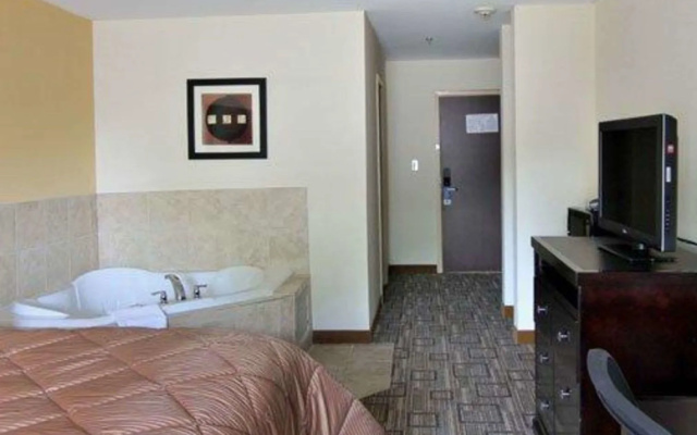 photo 4 of Quality Inn & Suites