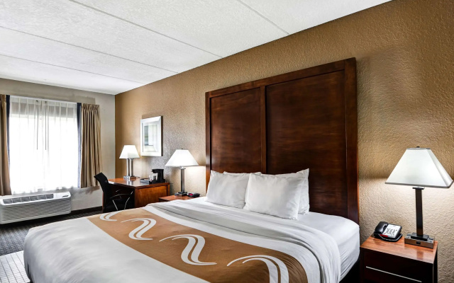 photo 5 of Quality Inn & Suites Heritage Park