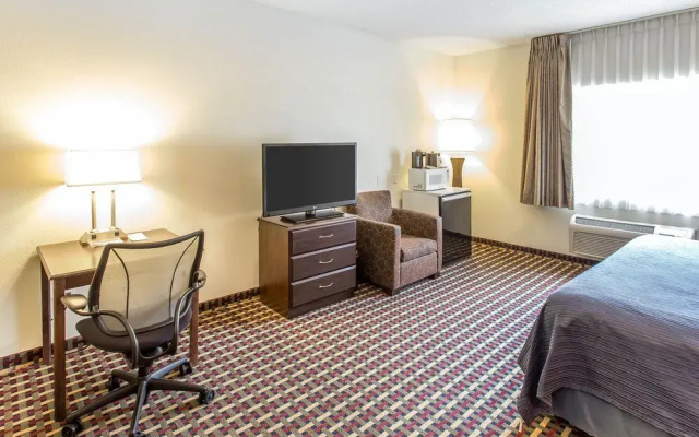 photo 2 of Quality Inn & Suites