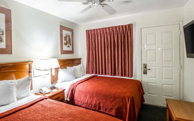 photo 4 of Quality Inn & Suites Mesa