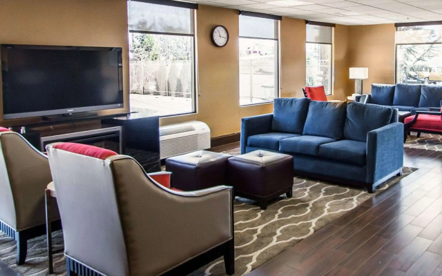 photo 3 of Quality Inn & Suites NJ State Capital Area