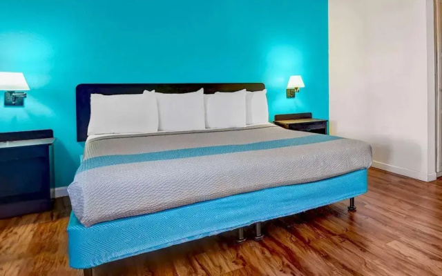photo 3 of Quality Inn & Suites Tradewinds