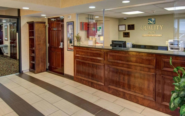 photo 2 of Quality Inn Takoma Park
