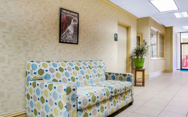 photo 5 of Quality Inn University Area