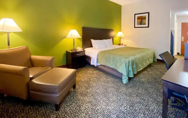 photo 2 of Quality Inn Union Us Hwy 176