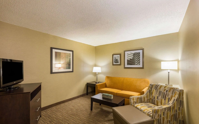photo 5 of Quality Inn University