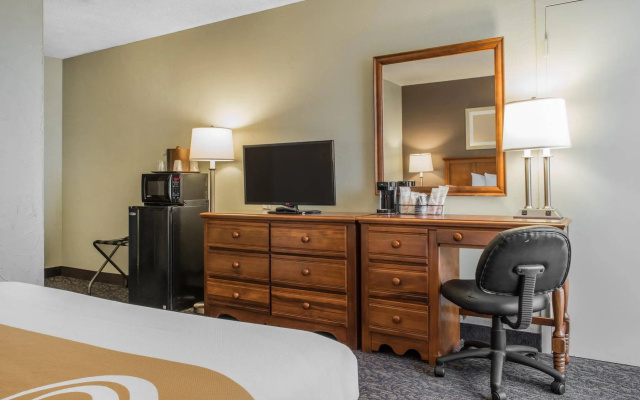 photo 5 of Quality Inn University Center