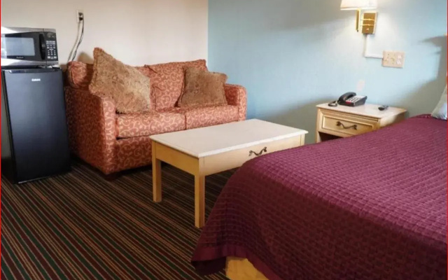 photo 5 of Quality Quarters Inn