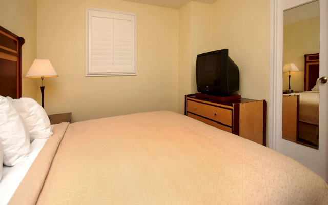 photo 4 of Ramada by Wyndham Tempe Near ASU