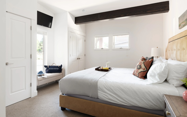 photo 5 of Quartz by Avantstay Stunning Home In Truckee w/ Views