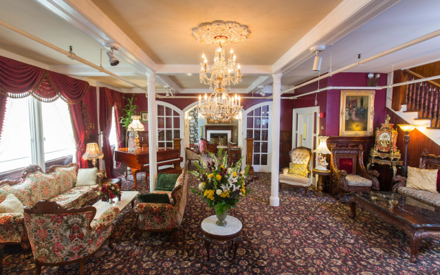 photo 2 of Queen Anne Hotel