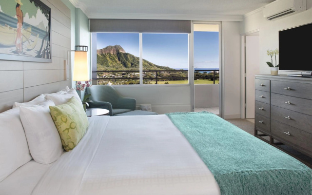photo 4 of Queen Kapiolani Hotel