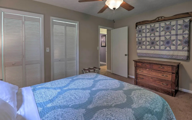 photo 4 of Hendersonville Home w/ Fire Pit: 5 Mi to Downtown!
