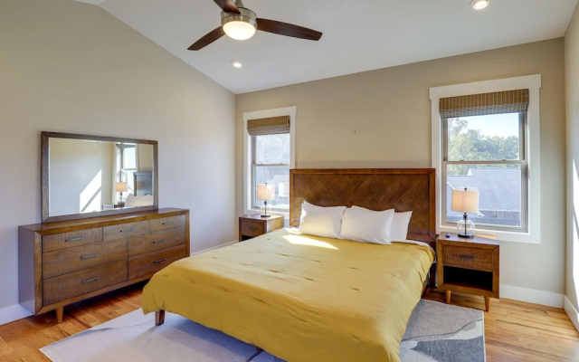 photo 4 of Quiet Weaverville Home w/ Screened-in Porch!