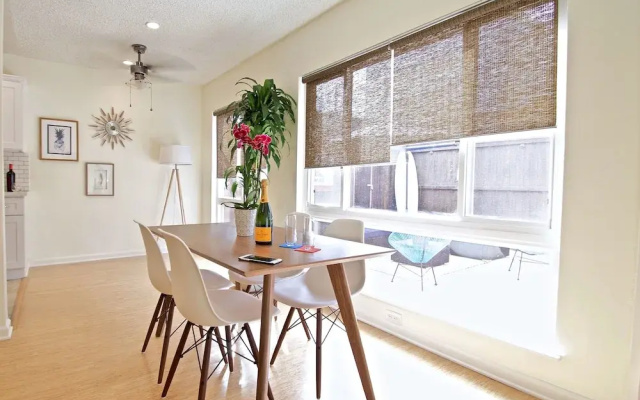 photo 2 of Quintessential Venice Beach Condo