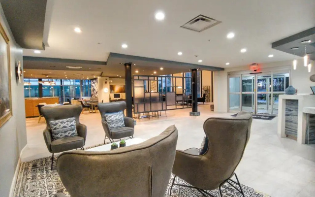 photo 2 of Radisson Hotel Atlanta Airport
