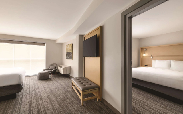 photo 3 of Radisson Hotel Atlanta Airport