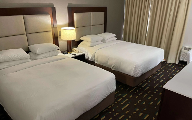 photo 3 of Wyndham Chicago O'Hare
