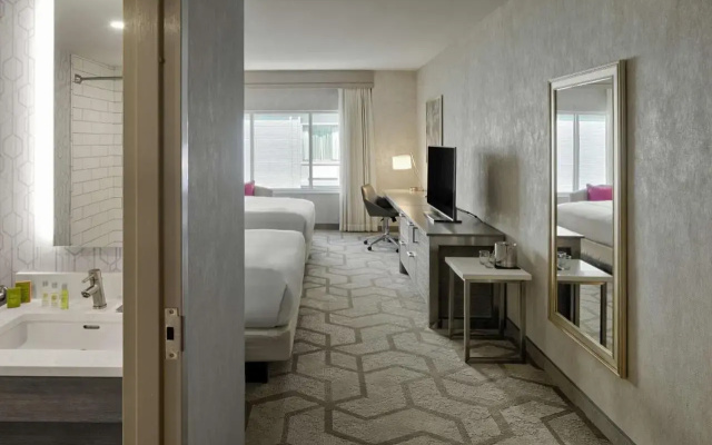 photo 4 of The Kingsley Bloomfield Hills - a DoubleTree by Hilton