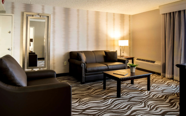 photo 3 of Radisson Hotel Fort Worth North-Fossil Creek