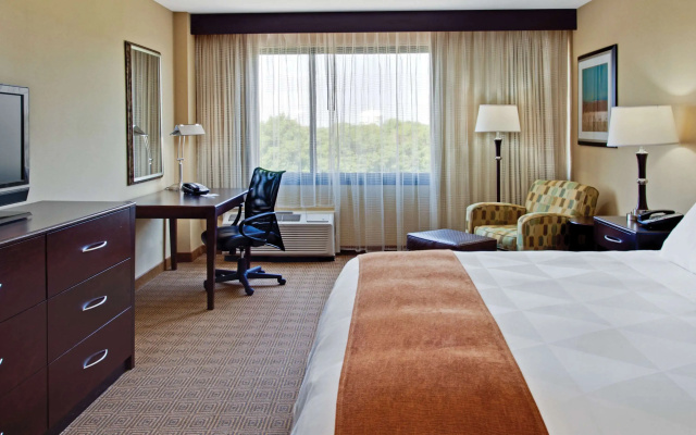 photo 3 of Radisson Hotel Freehold