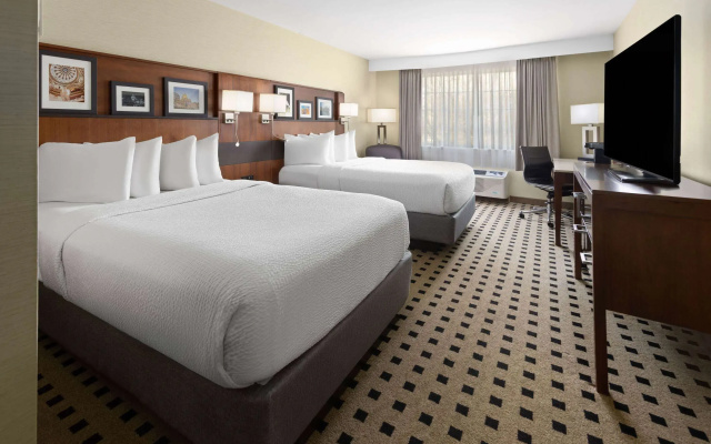 photo 3 of Penn Harris Hotel Harrisburg, Trademark by Wyndham