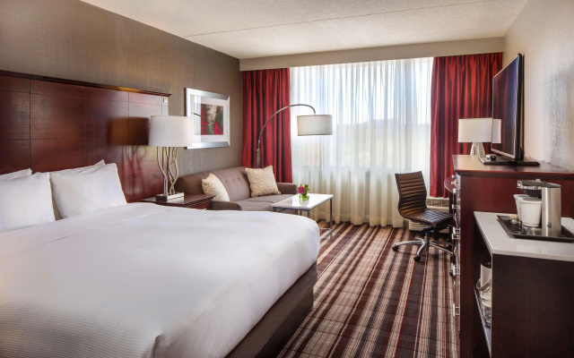 photo 2 of DoubleTree by Hilton Hotel Largo/Washington DC