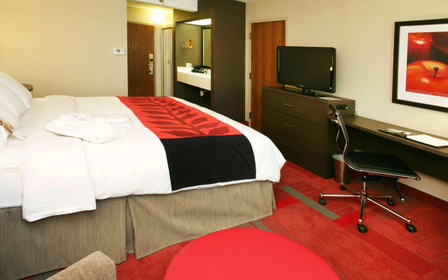 photo 4 of Radisson Hotel Madison