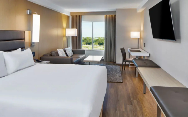 photo 4 of AC Hotel by Marriott Orlando Lake Buena Vista