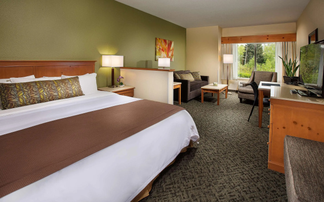 photo 4 of Radisson Hotel Portland Airport
