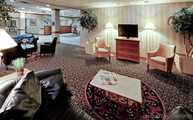 photo 2 of Radisson Hotel Rochester Airport