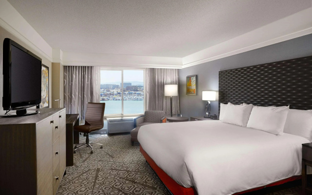 photo 5 of DoubleTree by Hilton San Francisco Airport North Bayfront