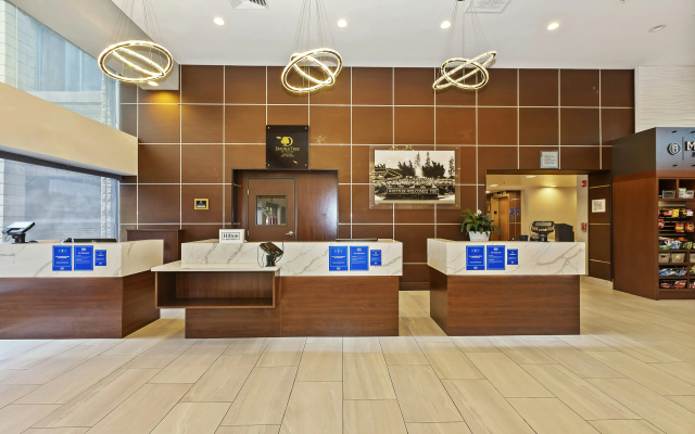 photo 2 of Doubletree by Hilton Whittier Los Angeles