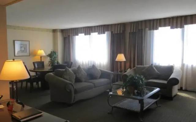 photo 2 of Radisson Los Angeles Airport