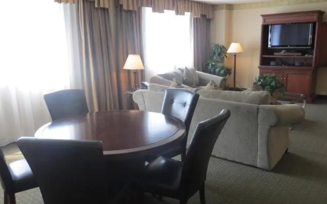 photo 3 of Radisson Los Angeles Airport