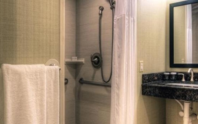 photo 4 of Radisson North Denver Graystone Castle Hotel
