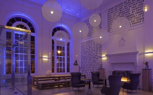 photo 2 of The Warwick Hotel Rittenhouse Square Philadelphia