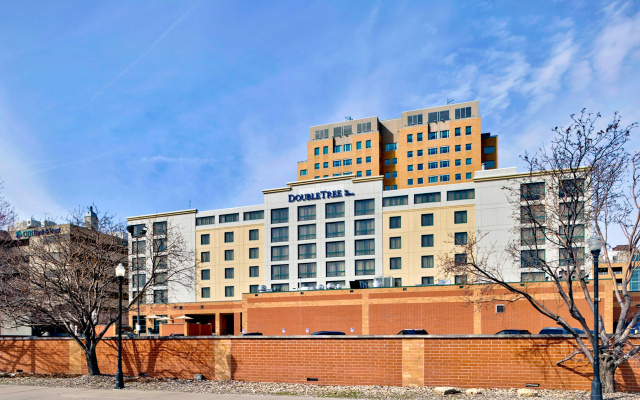 hotel in Davenport