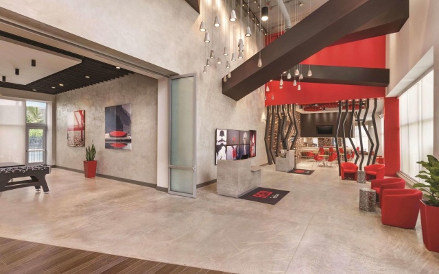 photo 2 of Kompose Boutique Hotel Miami Airport