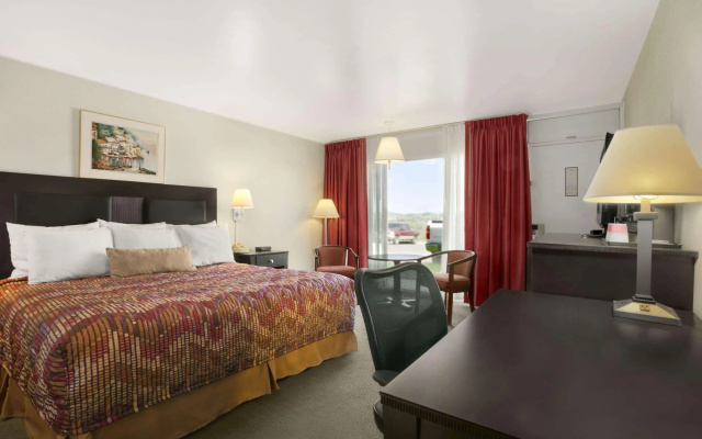photo 3 of Ramada by Wyndham Washington